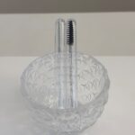 Zárható szempillafésű