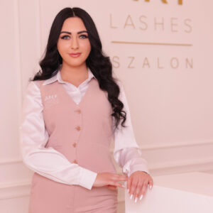 Misák Tünde szempillastylist mester